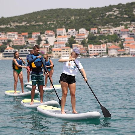 Mobilheim Andrea Wunderschoene Ferienwohnung Direkt Am Meer Jezera Exteriér fotografie