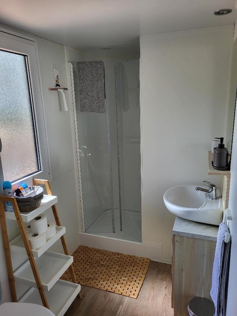 Mobilheim Andrea Wunderschoene Ferienwohnung Direkt Am Meer Jezera Exteriér fotografie